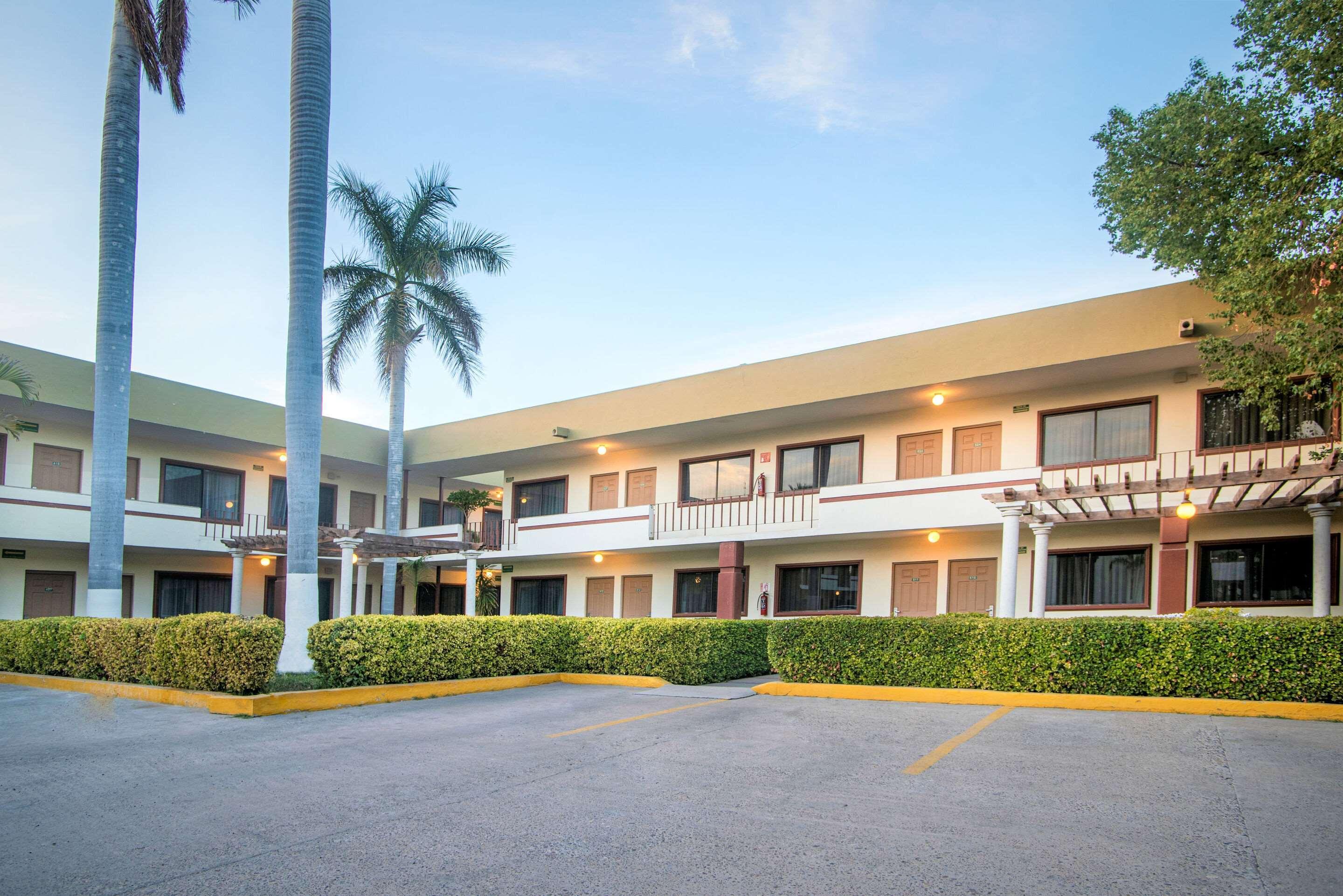 Quality Inn Ciudad Obregón Εξωτερικό φωτογραφία